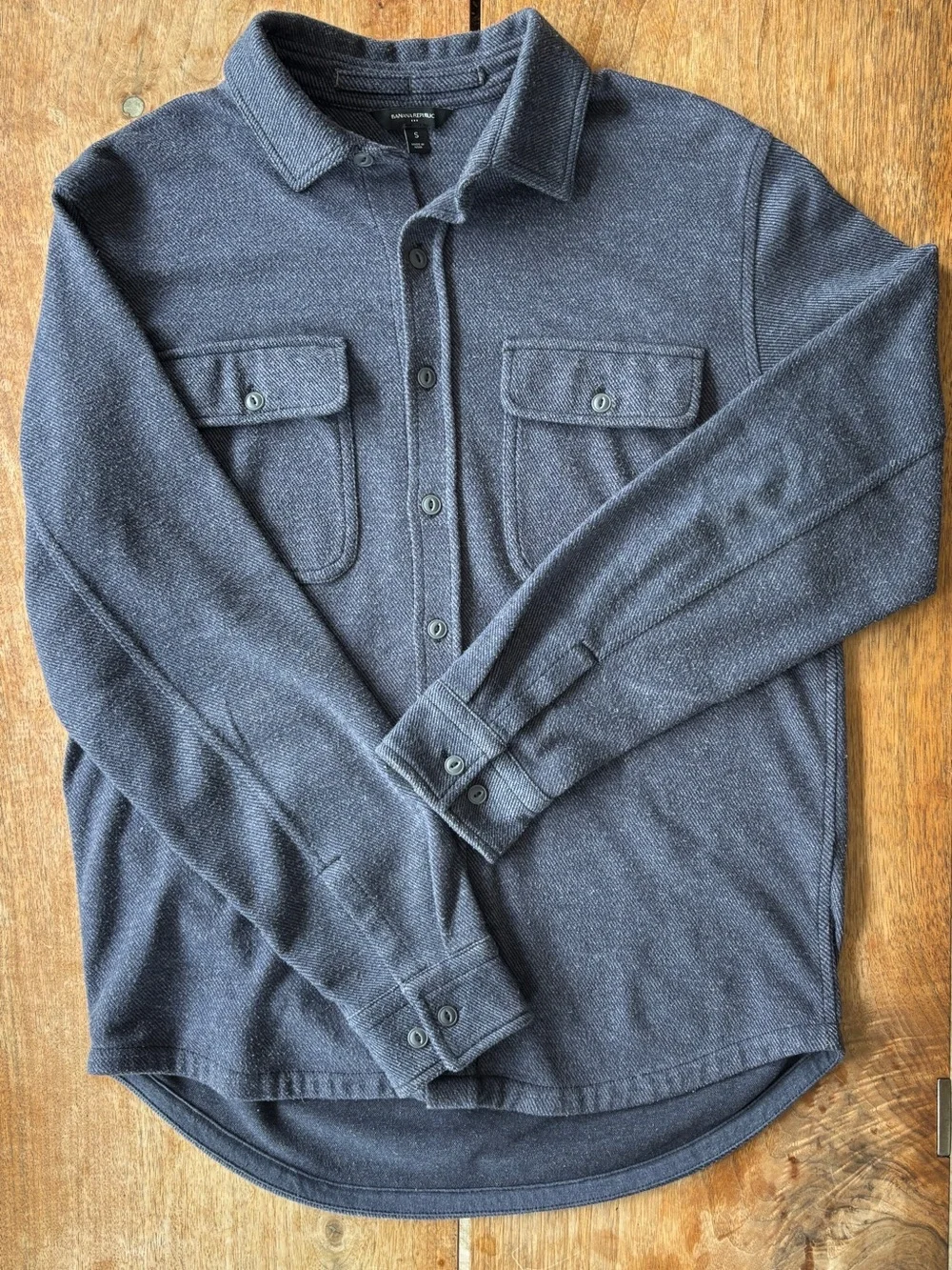 Banana Republic Men’s Small Long Sleeve Twill Knit Button Down